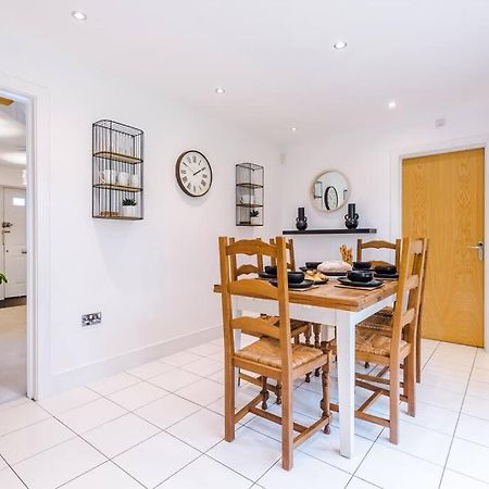 Luxurious Cosy 4Br Home Cheshire Saughall Exterior photo