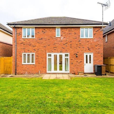 Luxurious Cosy 4Br Home Cheshire Saughall Exterior photo