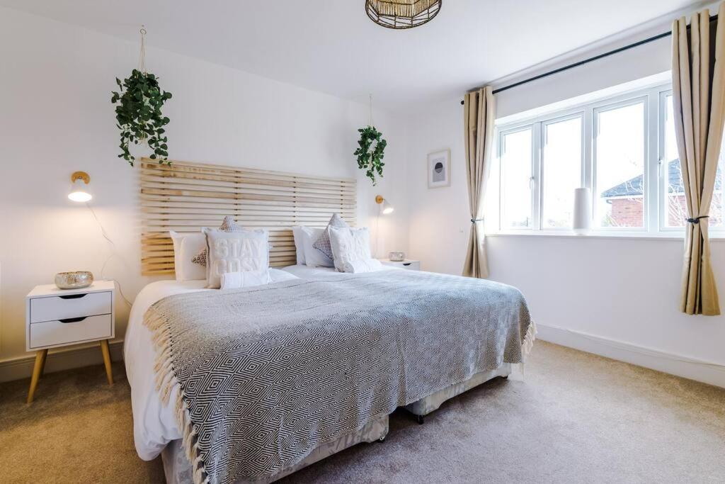 Luxurious Cosy 4Br Home Cheshire Saughall Exterior photo