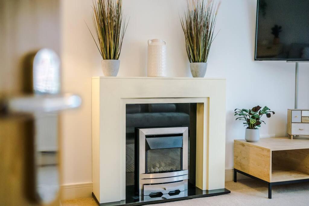 Luxurious Cosy 4Br Home Cheshire Saughall Exterior photo
